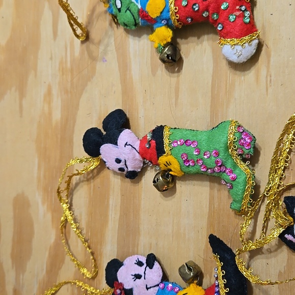 Vintage handmade Felt Disney Ornaments Lot of 6 - Picture 6 of 7
